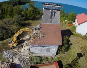 hope island demolition