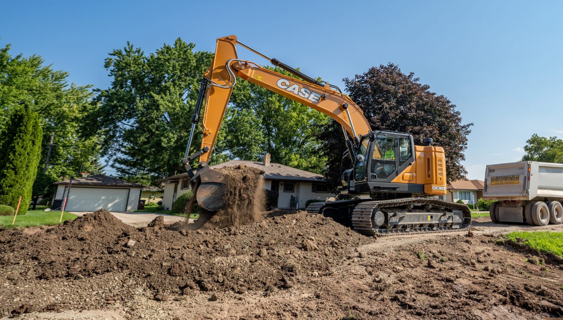 CASE introduces seven new excavators to its E Series