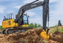 John Deere enters new tiering phase, launches 200 G-Tier excavator