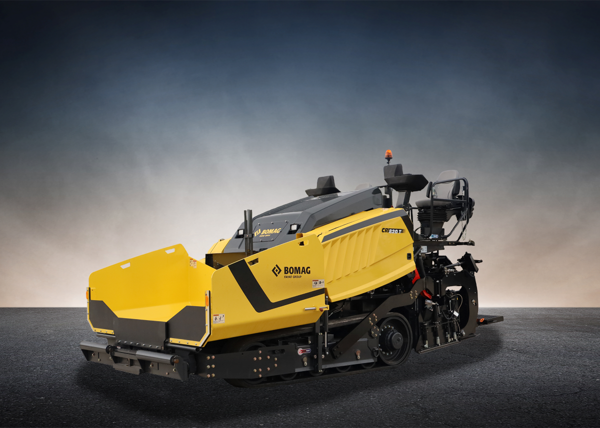 Bomag enhances CR Series 2 paver with new HMI and screed tech 
