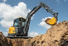 John Deere’s new 40 P-Tier delivers big capability in a compact package