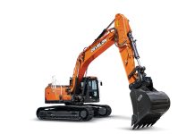 Develon adds new 33-tonne excavator to its -9 Series